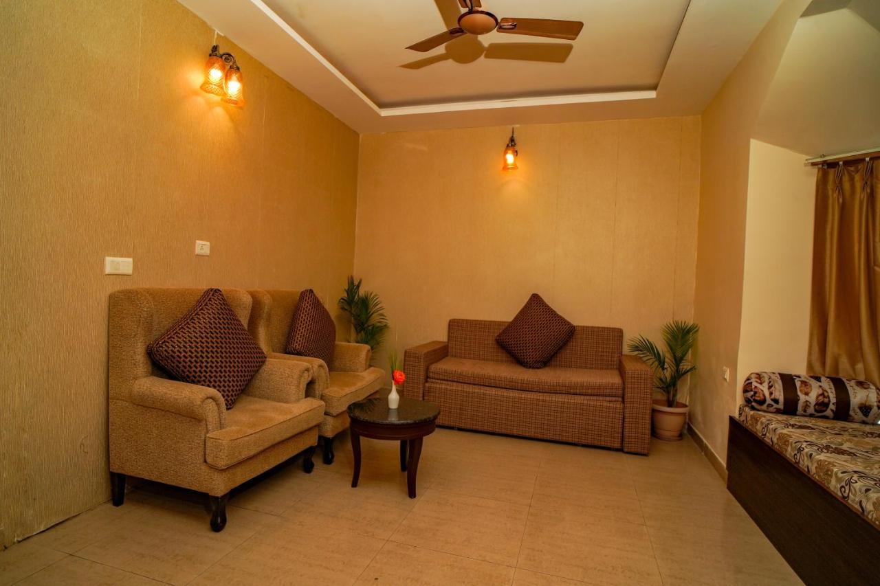 Excel Hotels And Resorts Bhīm Tāl Exterior foto
